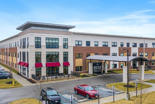 The Avalon of Lewis Center front entrance